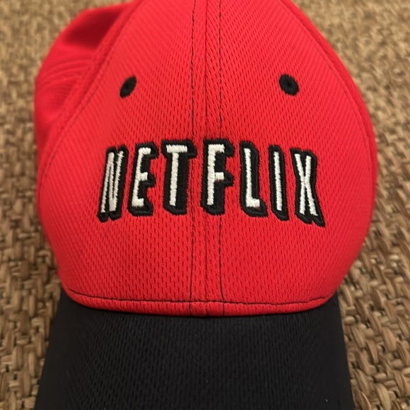 Vintage Netflix Logo Hat (2001-2014 logo era) - Picture 2 of 5